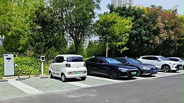 商业区充电桩电缆铺设规范全解析：强弱电分离施工方案，杜绝90%安全隐患