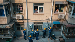 《老旧小区首批充电桩用户集体反馈：安装过程全记录》